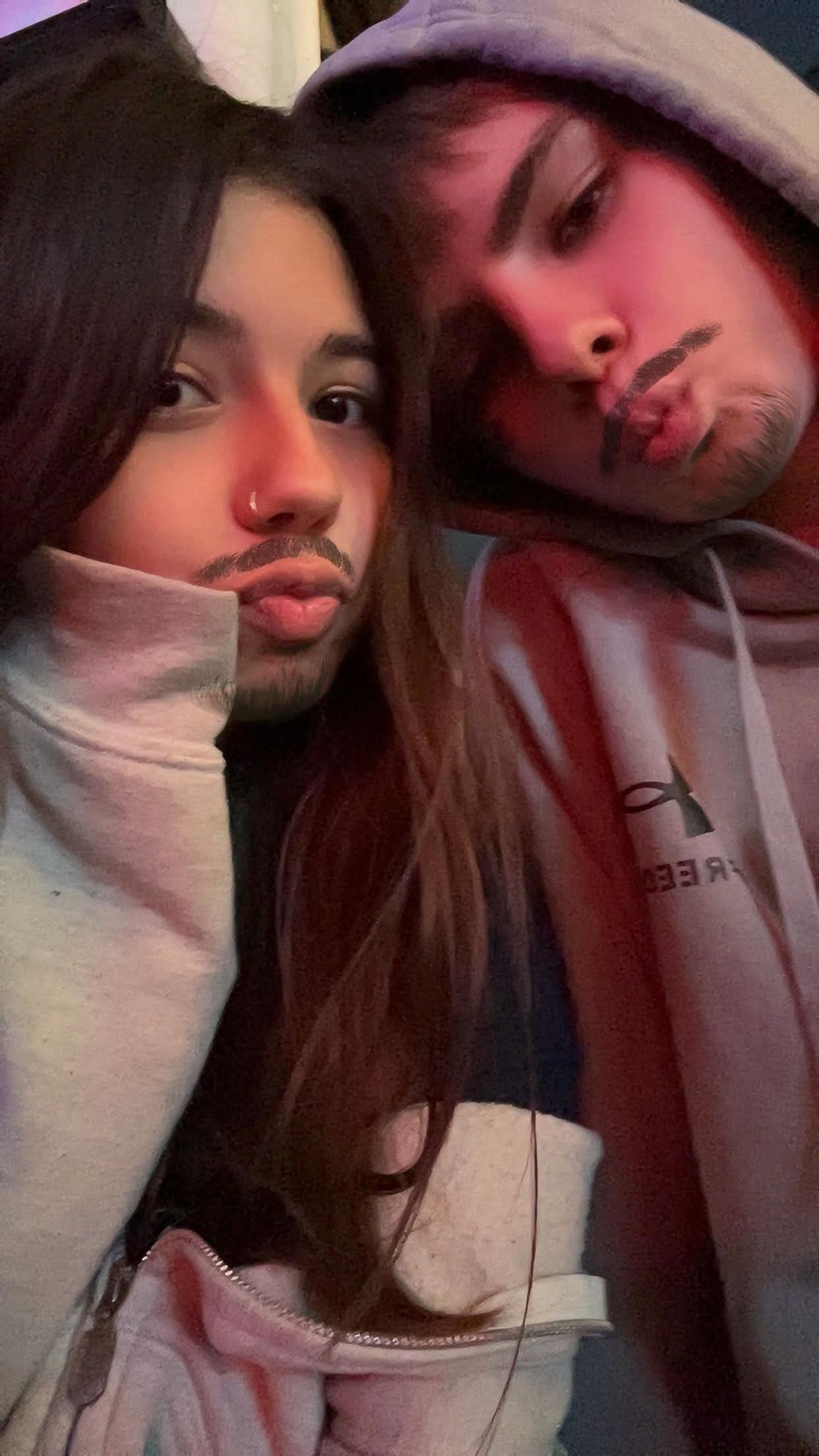 A cute photo of Hulie